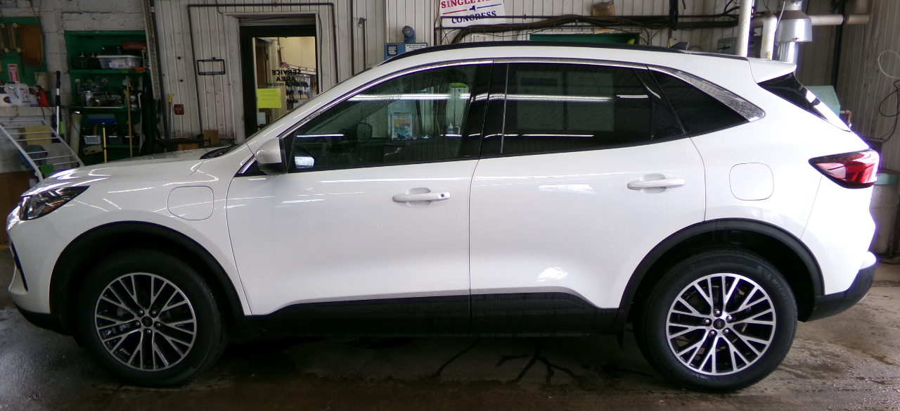 Ford Escape PHEV FWD 2024