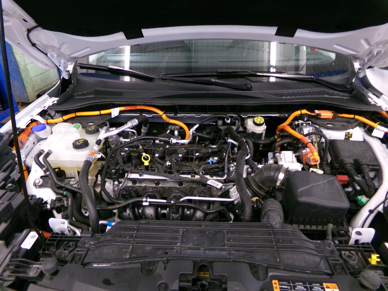 Ford Escape PHEV FWD 2024