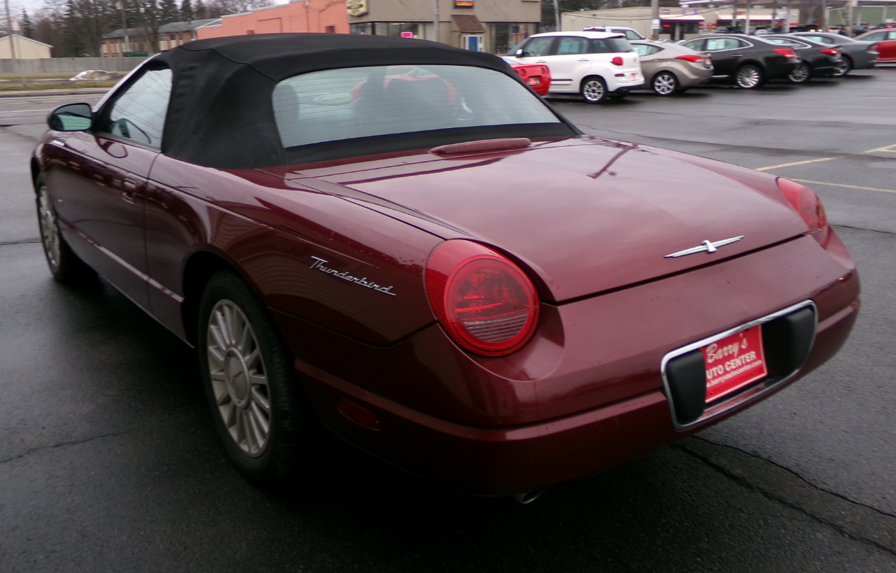 Ford Thunderbird 2dr Convertible Deluxe 2004