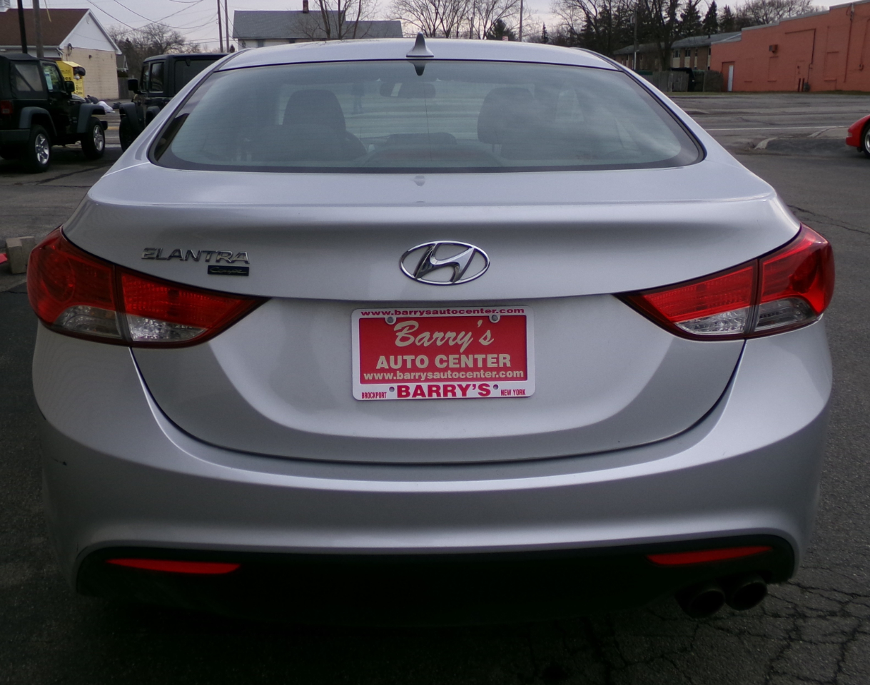 Hyundai Elantra Coupe 2dr Auto GS 2013