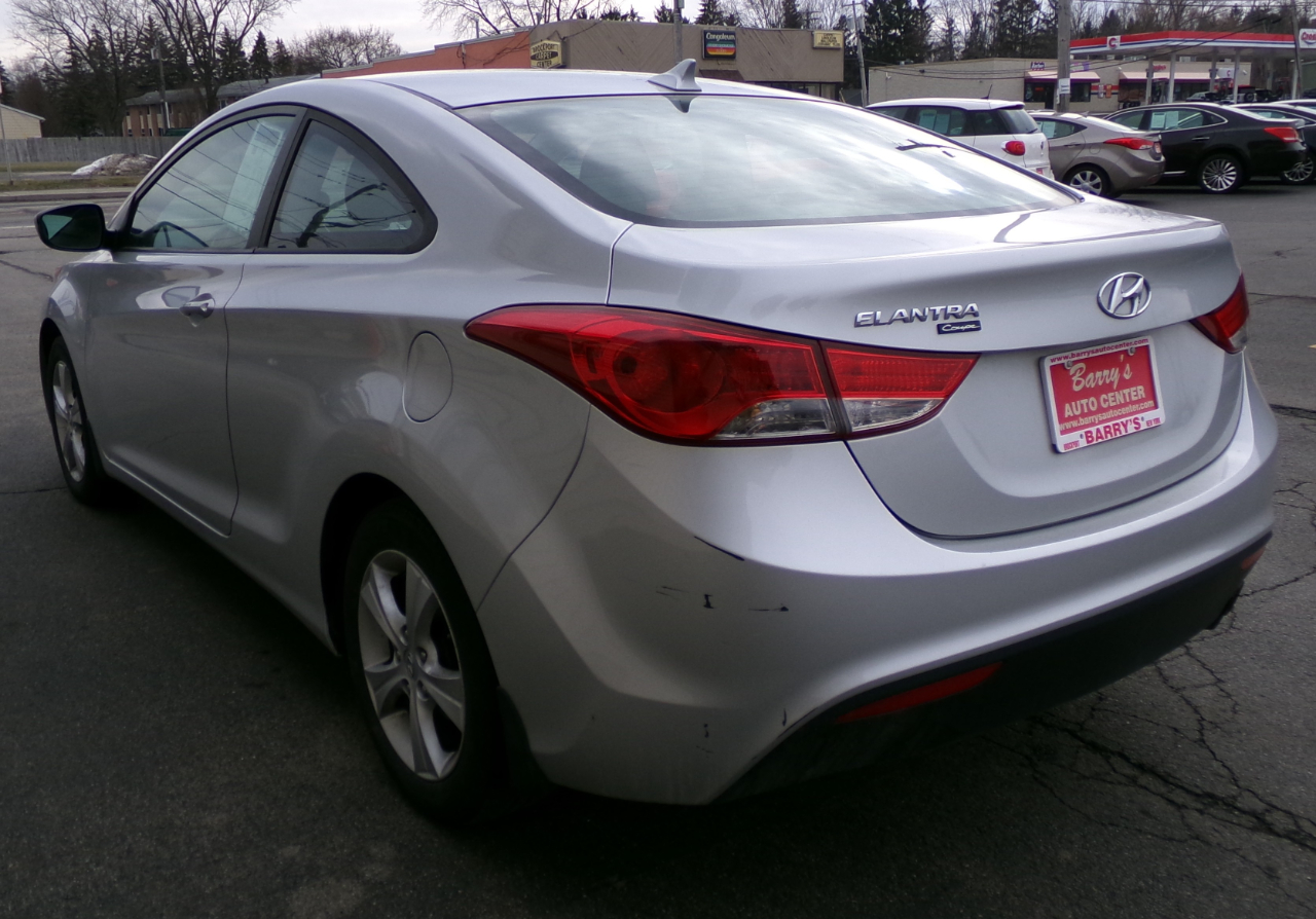 Hyundai Elantra Coupe 2dr Auto GS 2013