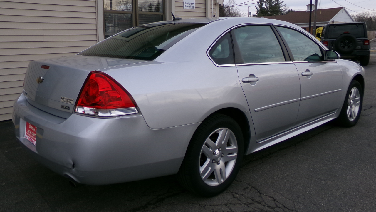 Chevrolet Impala 4dr Sdn LT 2012