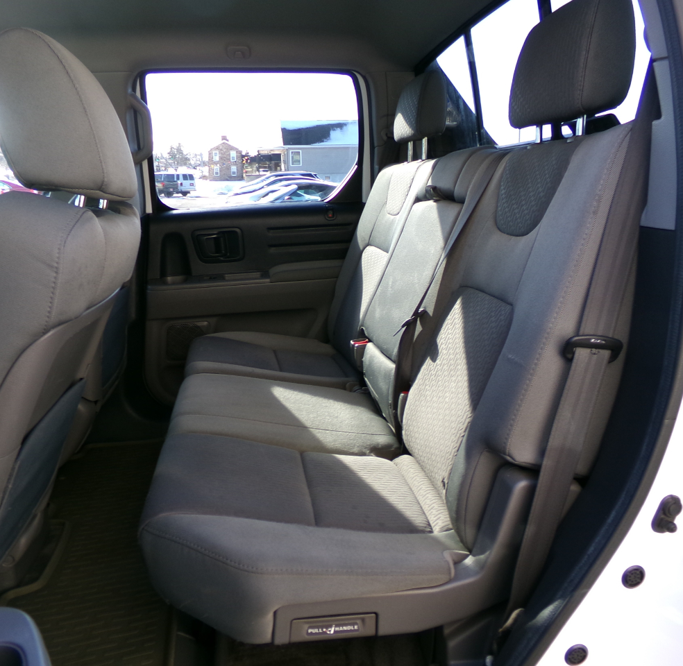 Honda Ridgeline 4WD Crew Cab RTS 2010