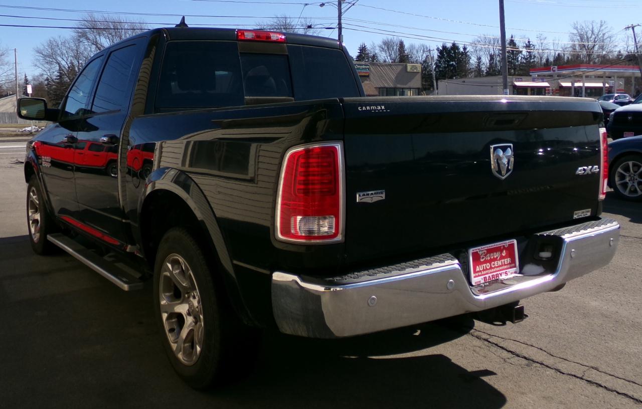 RAM 1500 Laramie 4x4 Crew Cab 5'7" Box 2017