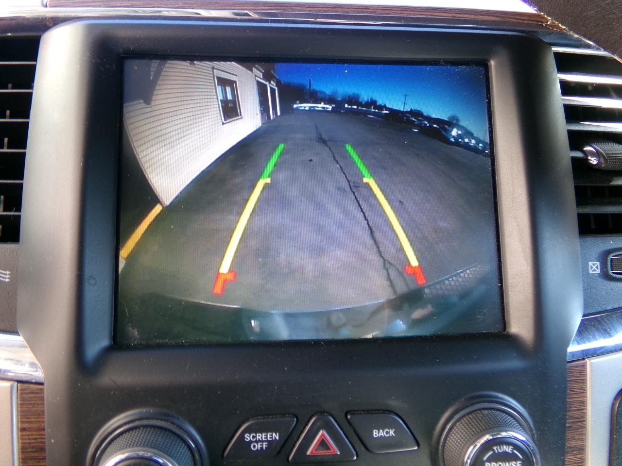 RAM 1500 Laramie 4x4 Crew Cab 5'7" Box 2017