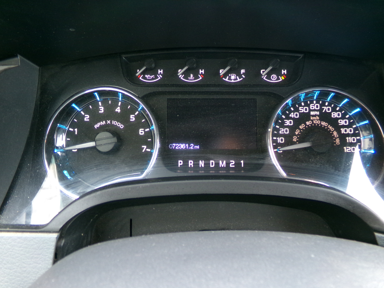 Ford F-150 2WD SuperCab 145" XLT 2011