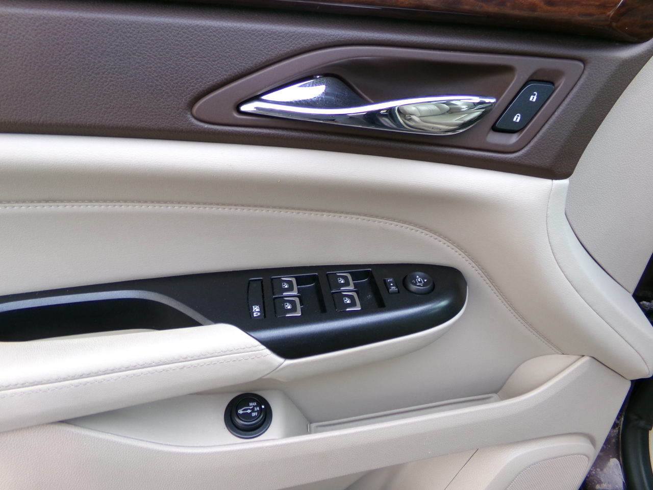 Cadillac SRX FWD 4dr Luxury Collection 2015