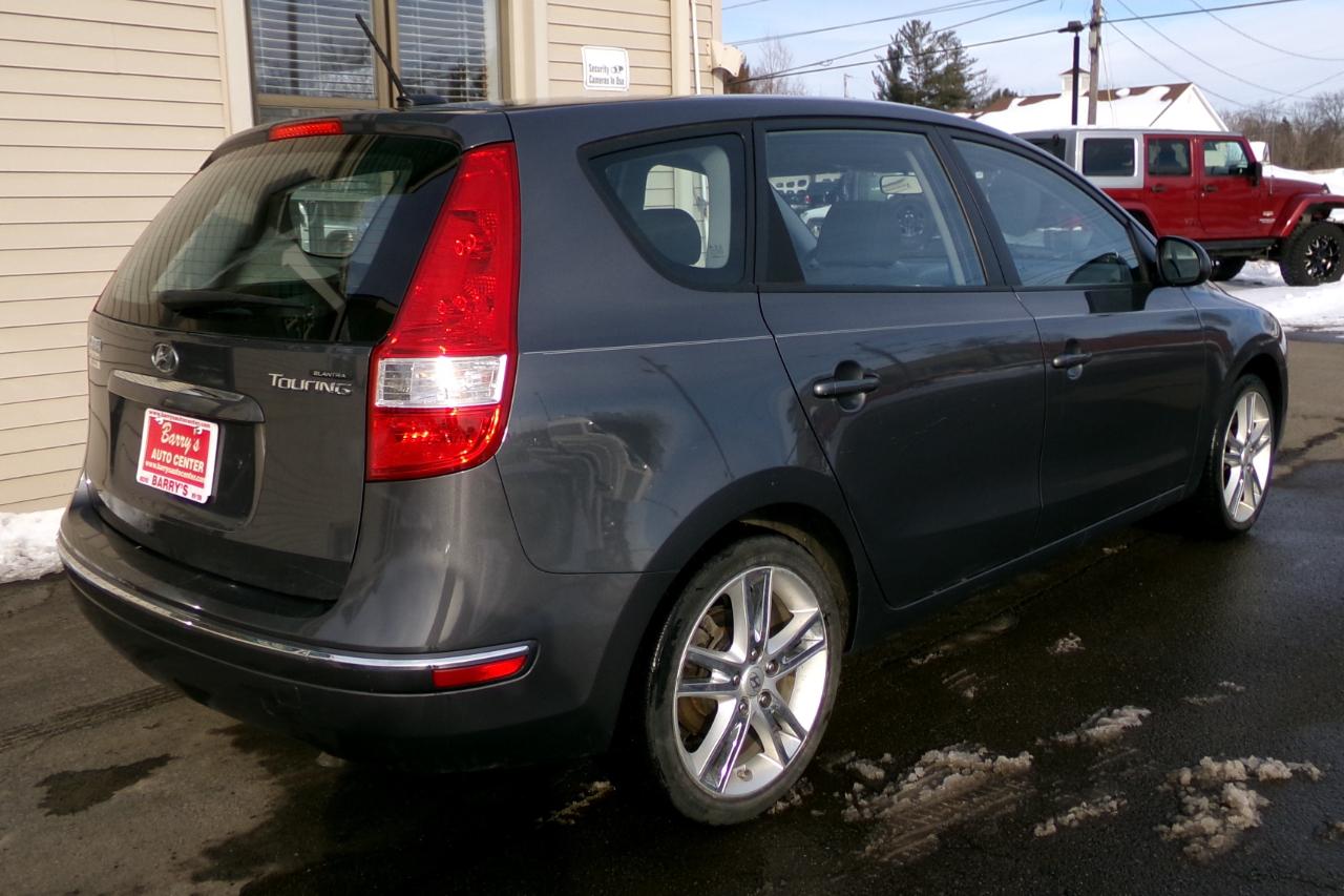 Hyundai Elantra 4dr Wgn Auto Touring 2009