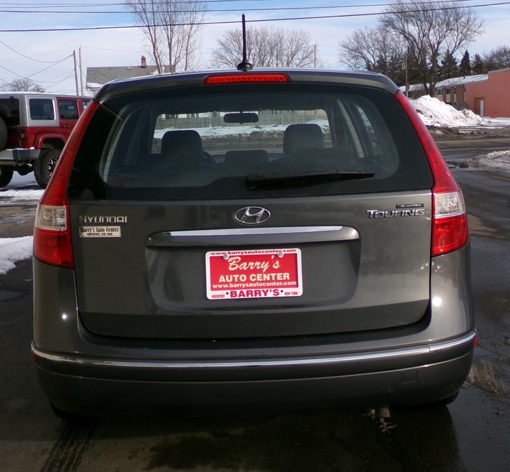 Hyundai Elantra 4dr Wgn Auto Touring 2009