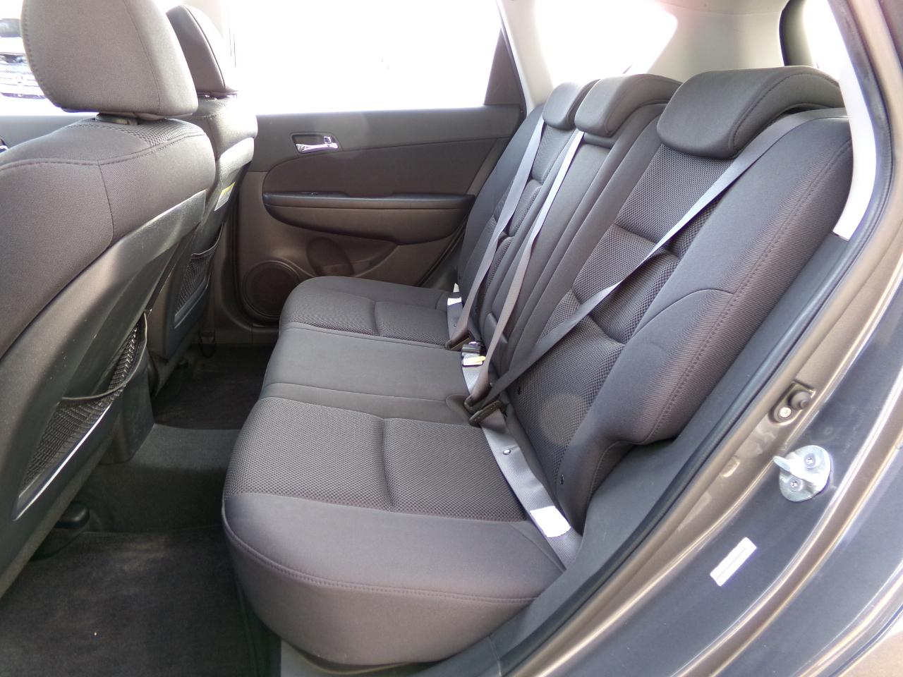 Hyundai Elantra 4dr Wgn Auto Touring 2009