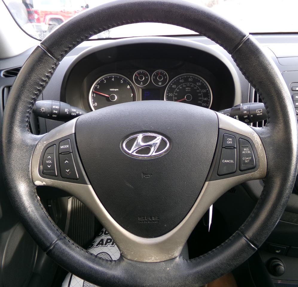 Hyundai Elantra 4dr Wgn Auto Touring 2009
