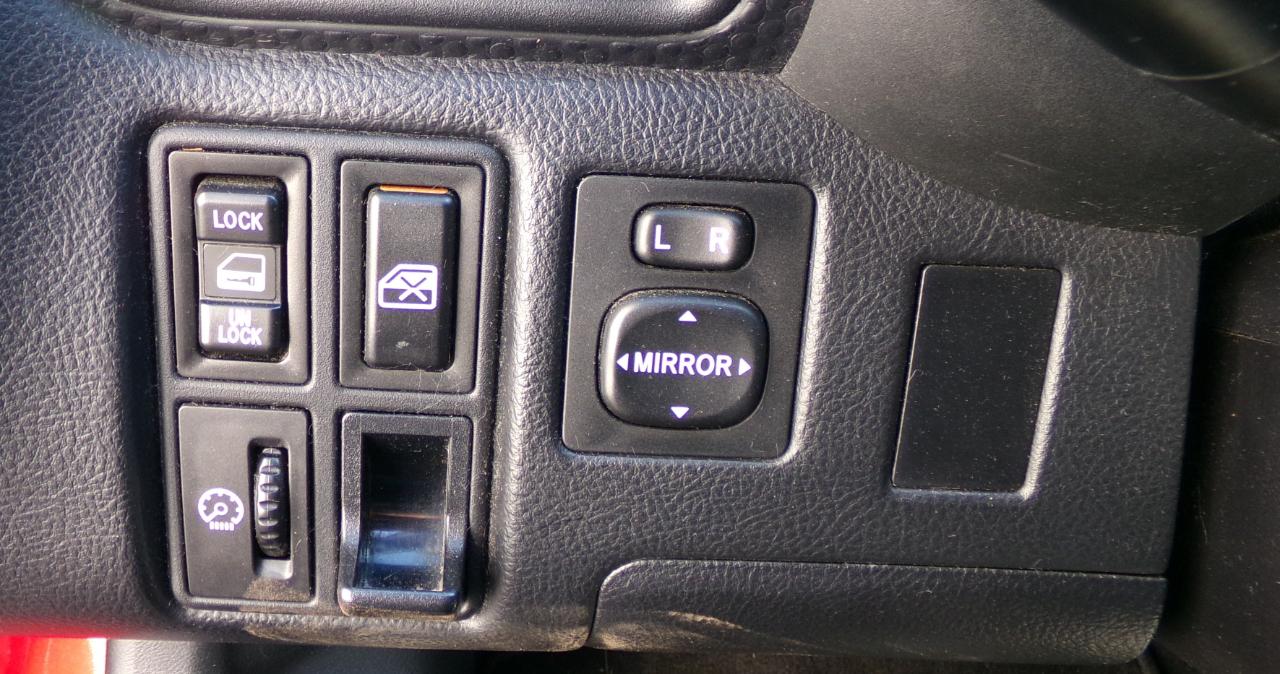 Toyota MR2 Spyder  2001