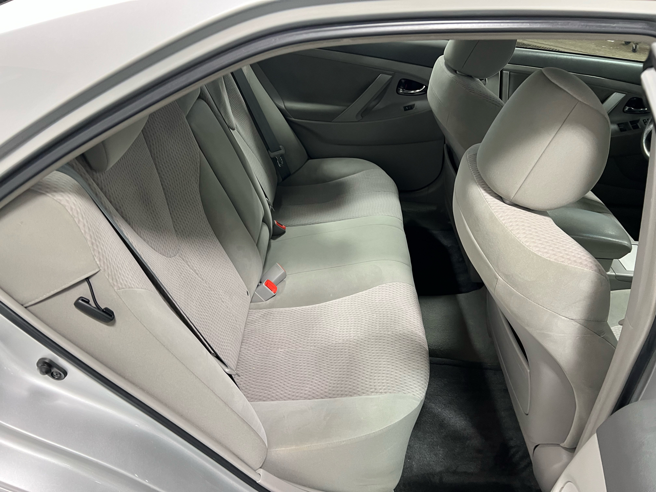 Toyota Camry 4dr Sdn LE Auto 2011 Toyota Camry 4dr Sdn LE Auto 2011