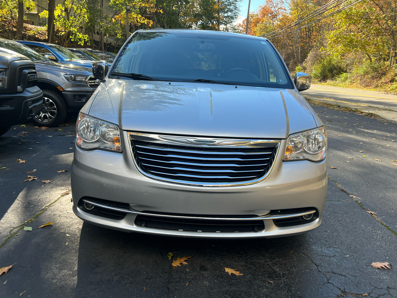 Chrysler Town & Country Touring-L 2012 Chrysler Town & Country Touring-L 2012