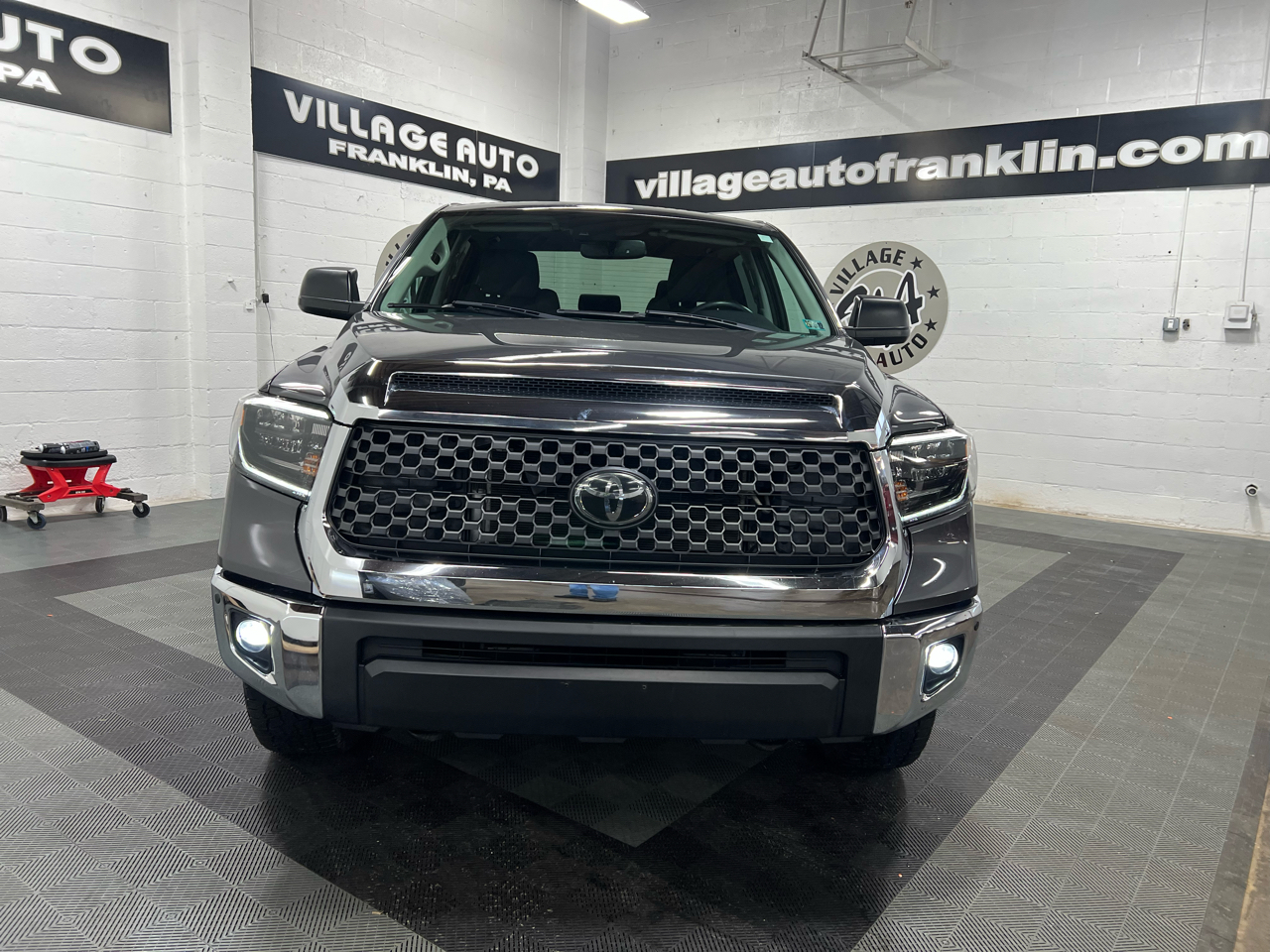 Toyota Tundra SR5 5.7L V8 CrewMax 4WD 2020