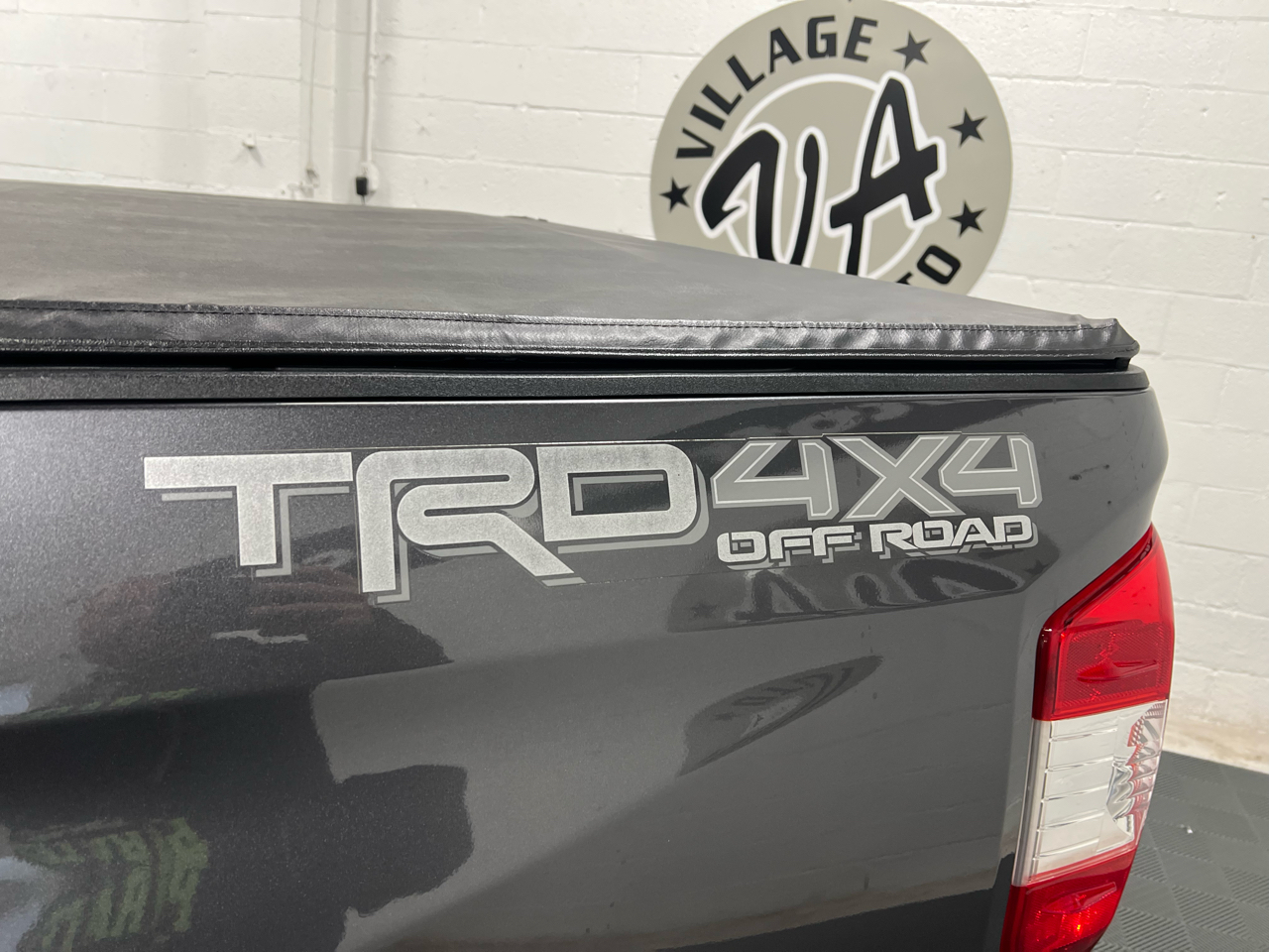 Toyota Tundra SR5 5.7L V8 CrewMax 4WD 2020