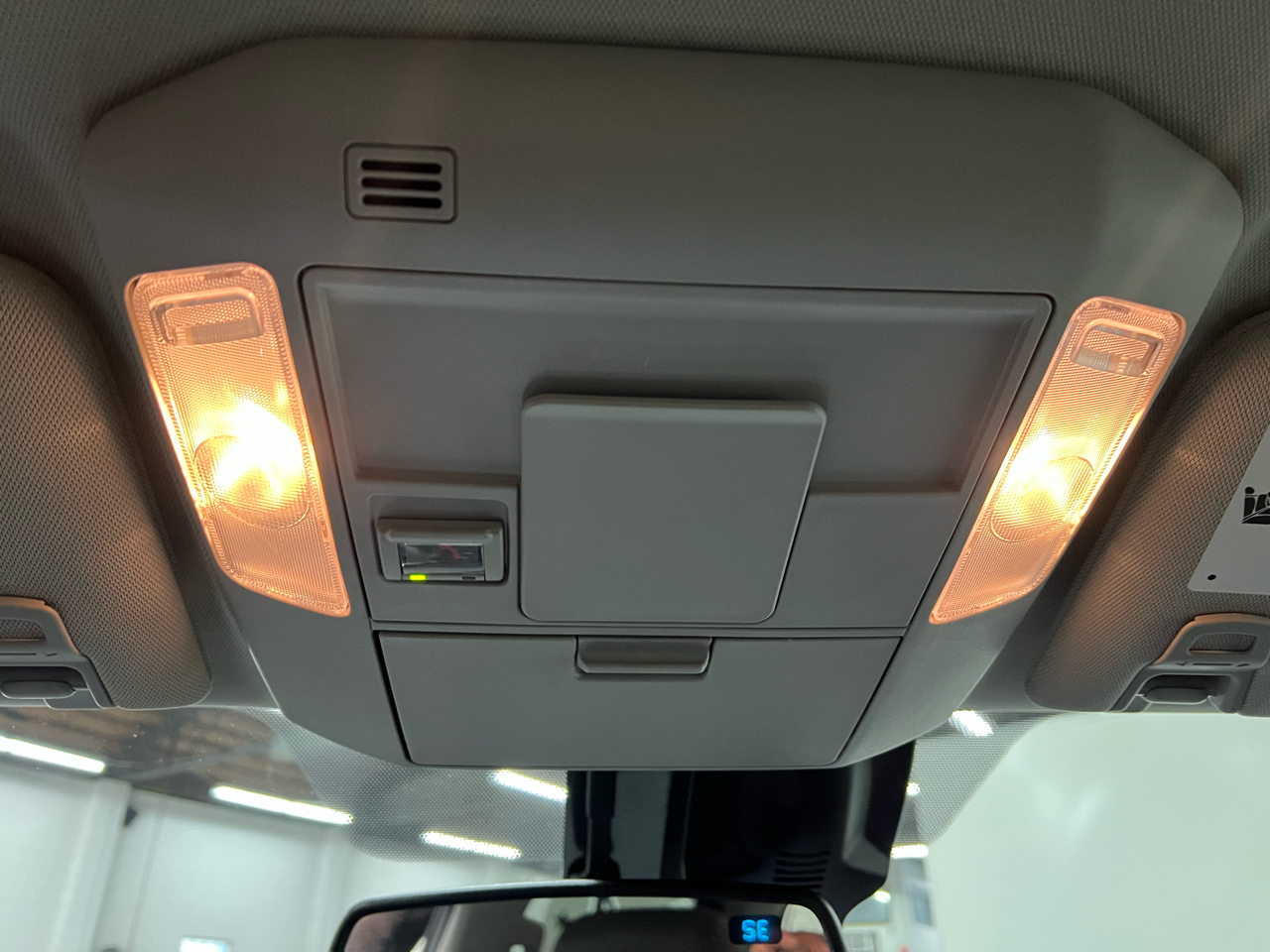 Toyota Tundra SR5 5.7L V8 CrewMax 4WD 2020