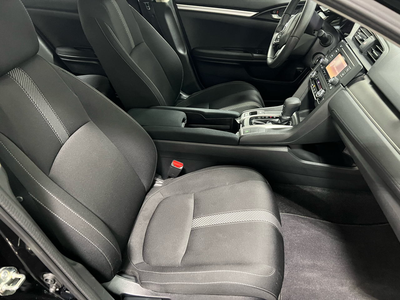 Honda Civic 4dr Sdn LX Auto 2018