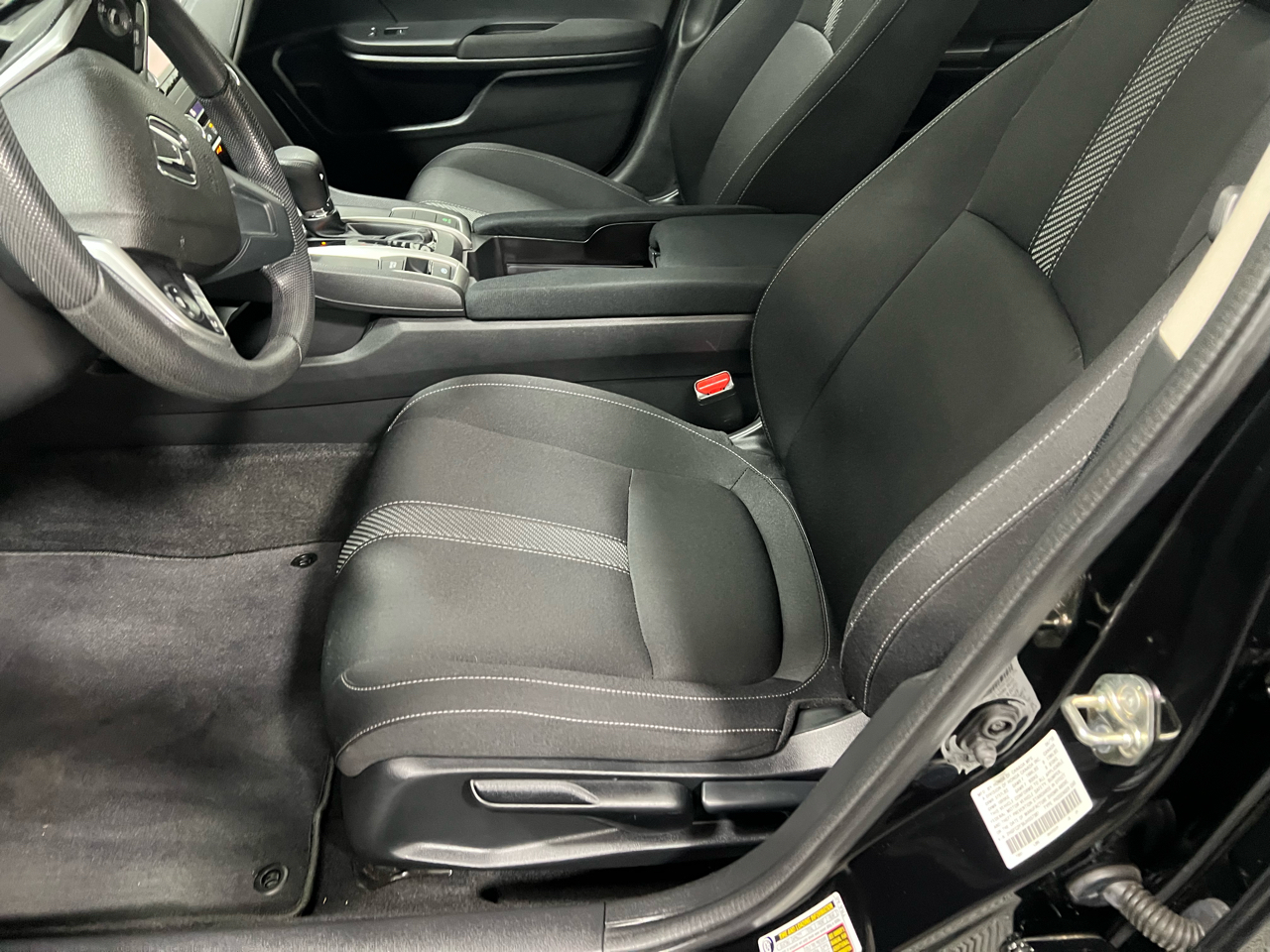 Honda Civic 4dr Sdn LX Auto 2018