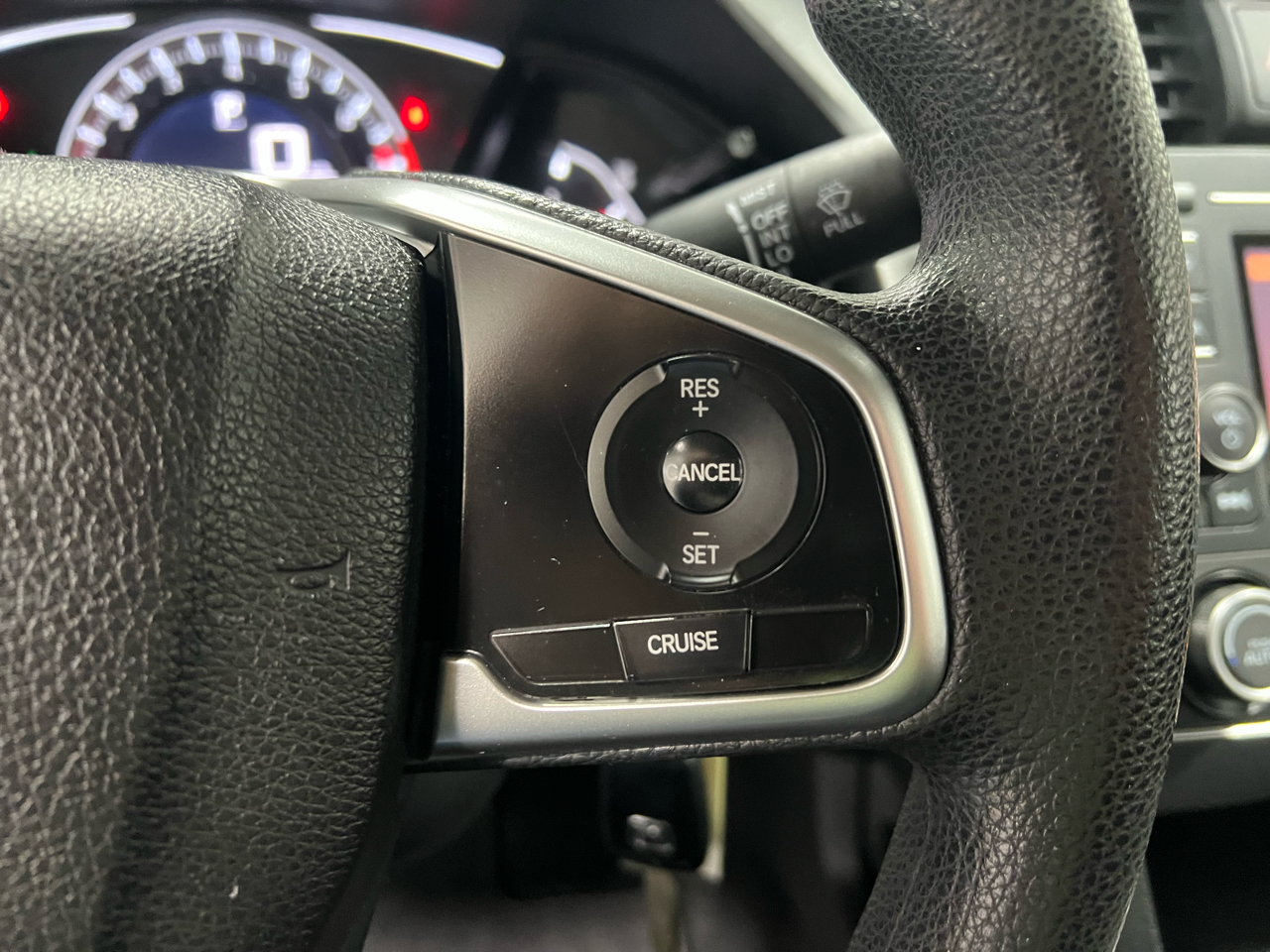 Honda Civic 4dr Sdn LX Auto 2018