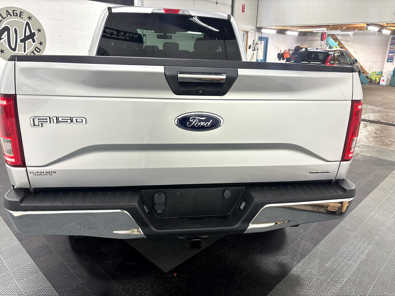 Ford F-150 4WD SuperCrew 145" XLT 2016