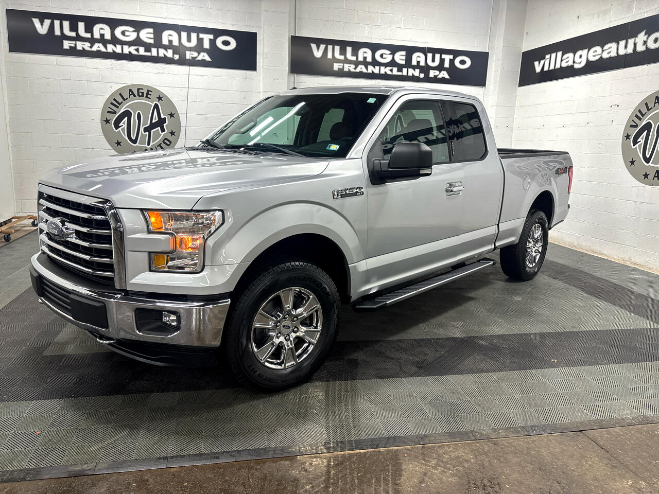 Ford F-150 4WD SuperCrew 145" XLT 2016