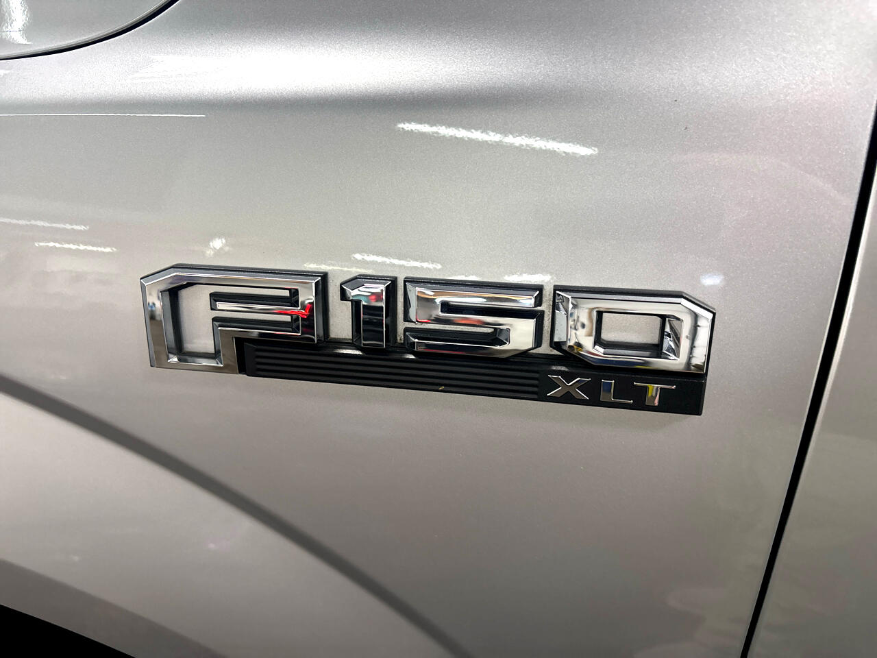 Ford F-150 4WD SuperCrew 145" XLT 2016