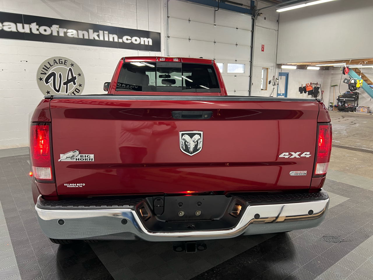 RAM 3500 SLT Crew Cab LWB 4WD DRW 2012