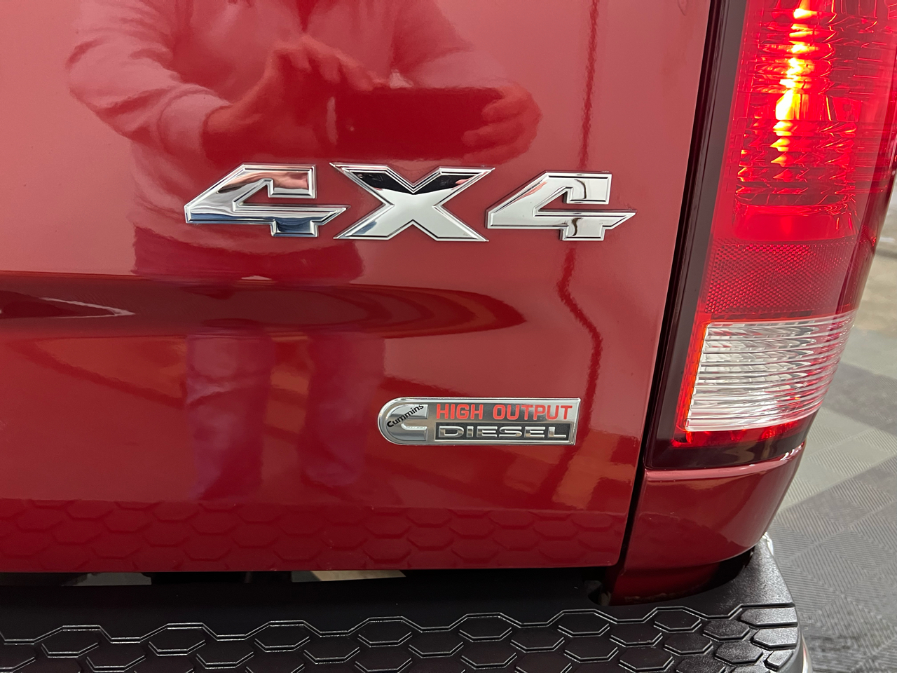 RAM 3500 SLT Crew Cab LWB 4WD DRW 2012