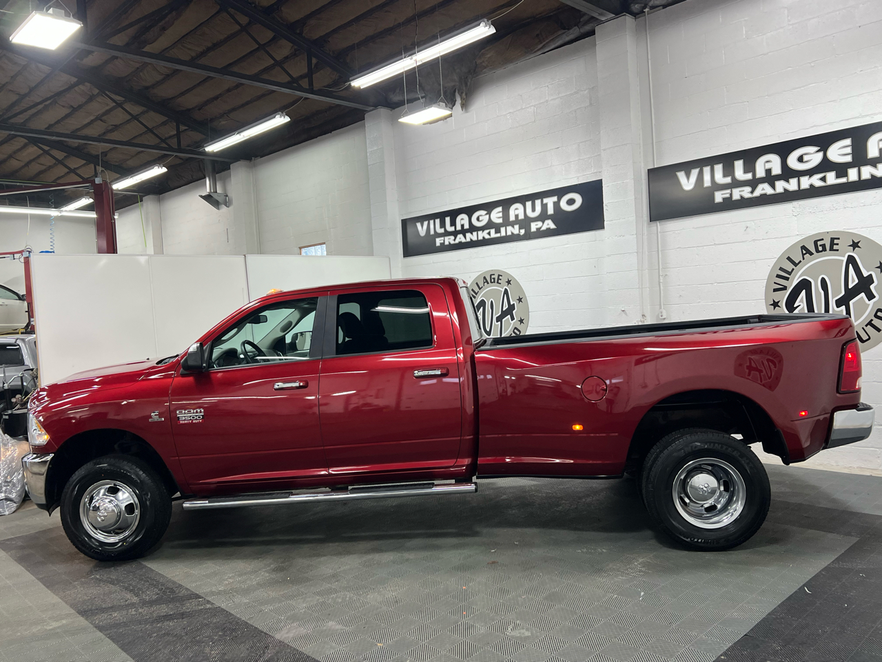 RAM 3500 SLT Crew Cab LWB 4WD DRW 2012