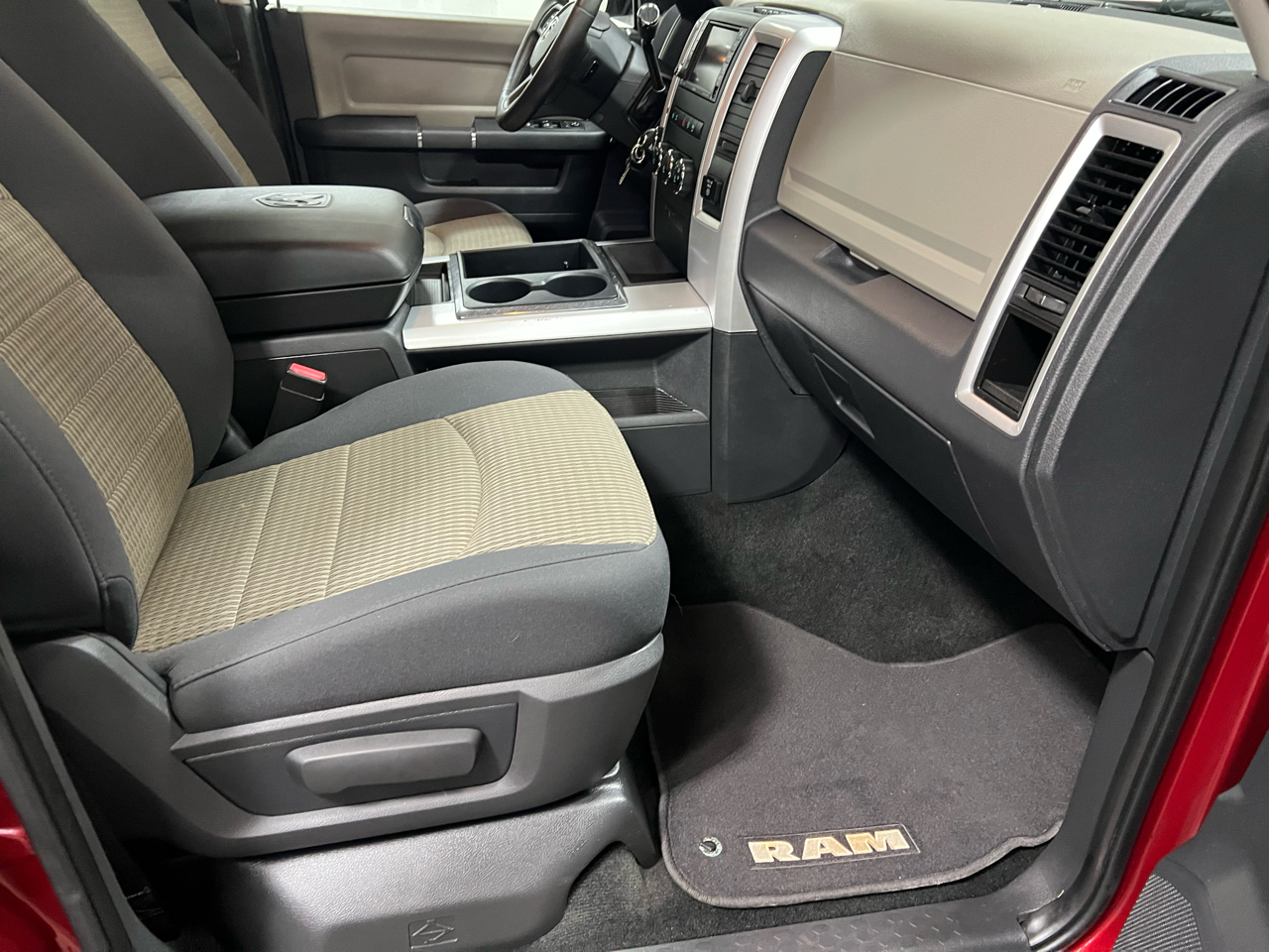 RAM 3500 SLT Crew Cab LWB 4WD DRW 2012