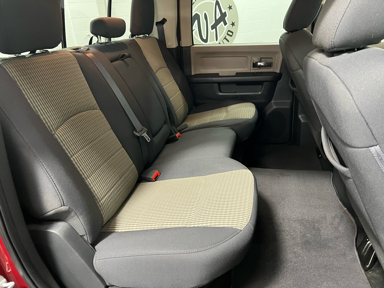 RAM 3500 SLT Crew Cab LWB 4WD DRW 2012