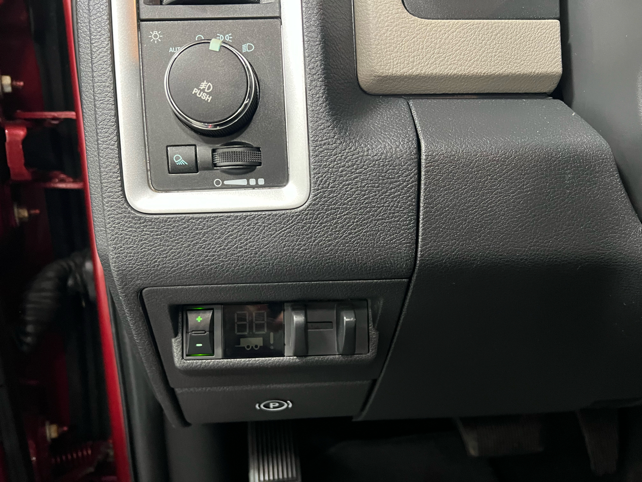 RAM 3500 SLT Crew Cab LWB 4WD DRW 2012