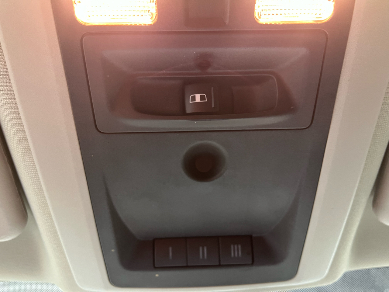 RAM 3500 SLT Crew Cab LWB 4WD DRW 2012