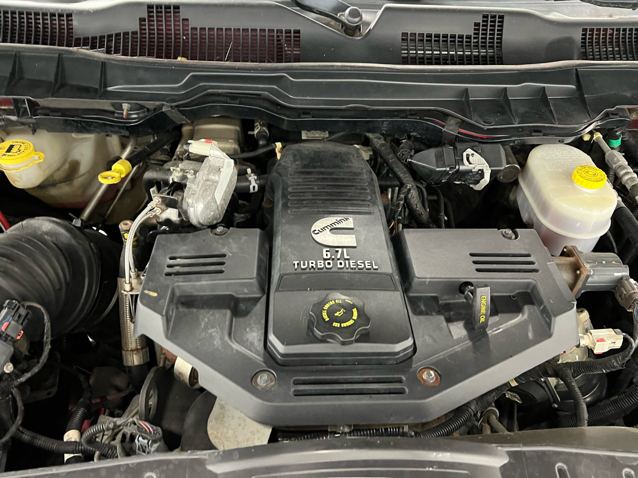 RAM 3500 SLT Crew Cab LWB 4WD DRW 2012