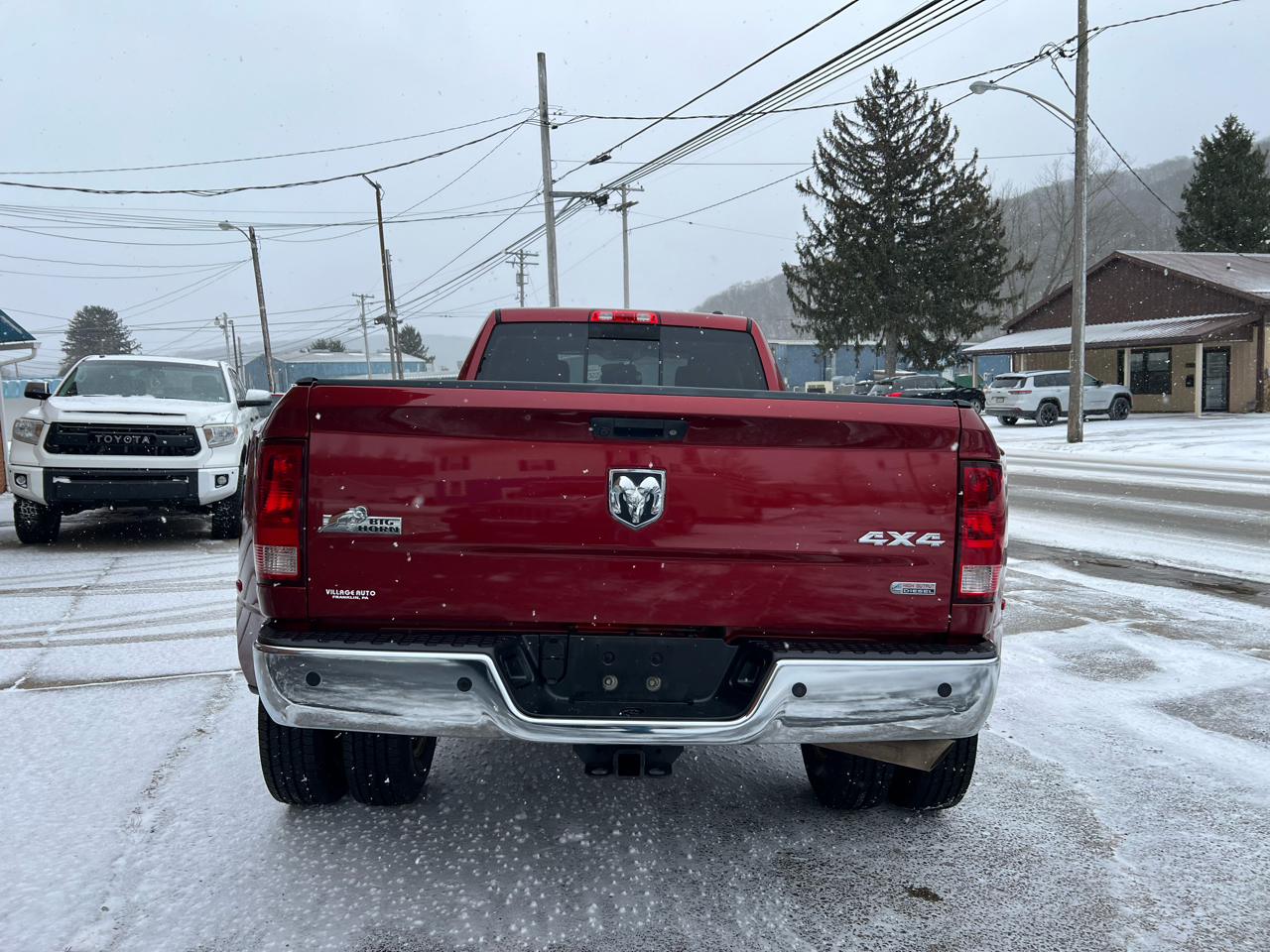 RAM 3500 SLT Crew Cab LWB 4WD DRW 2012