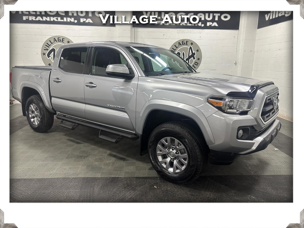 2016 Toyota Tacoma 4WD Double Cab V6 AT SR5 (Natl)