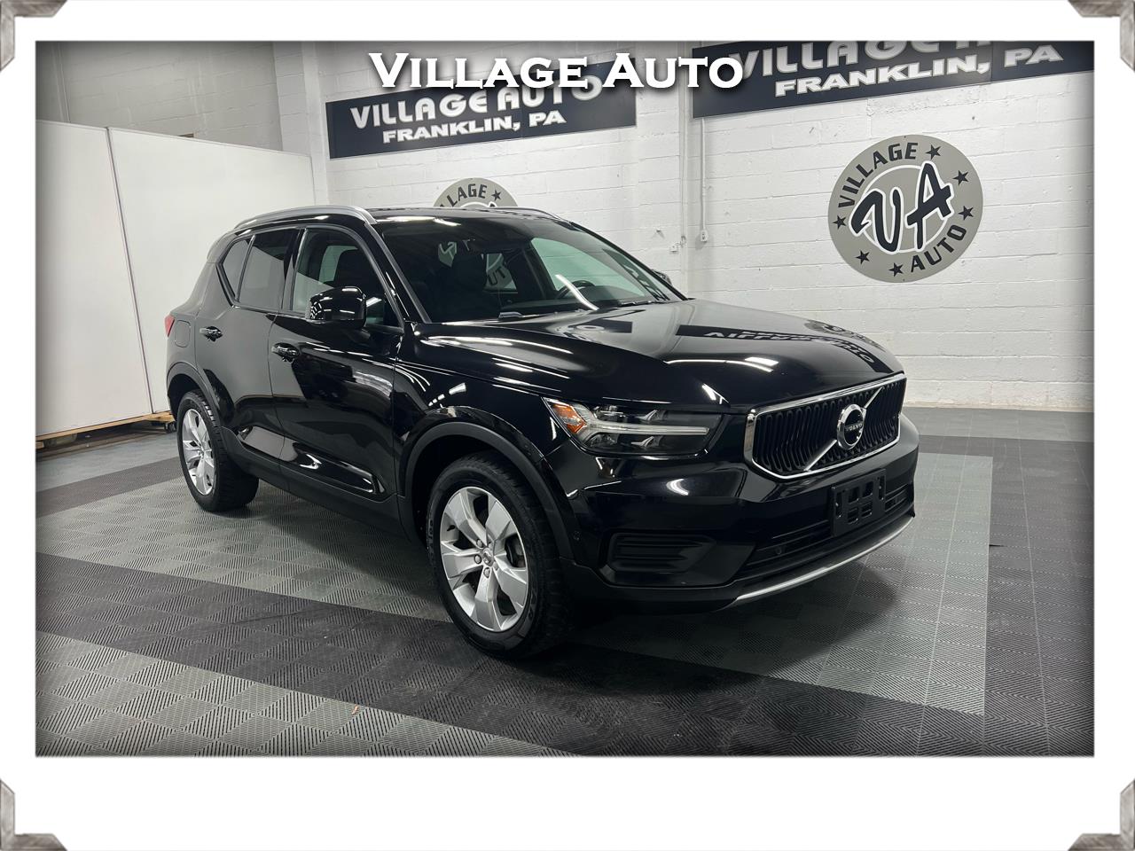 2019 Volvo XC40 T5 Momentum AWD