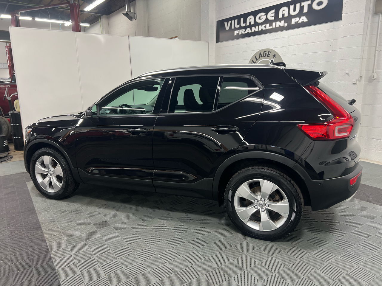 Volvo XC40 T5 Momentum AWD 2019