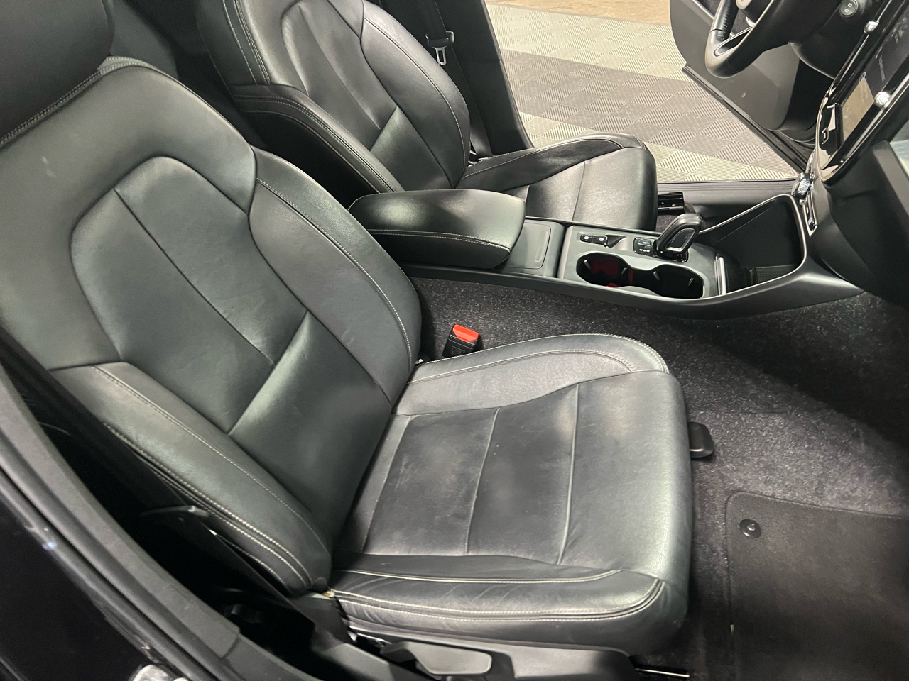 Volvo XC40 T5 Momentum AWD 2019