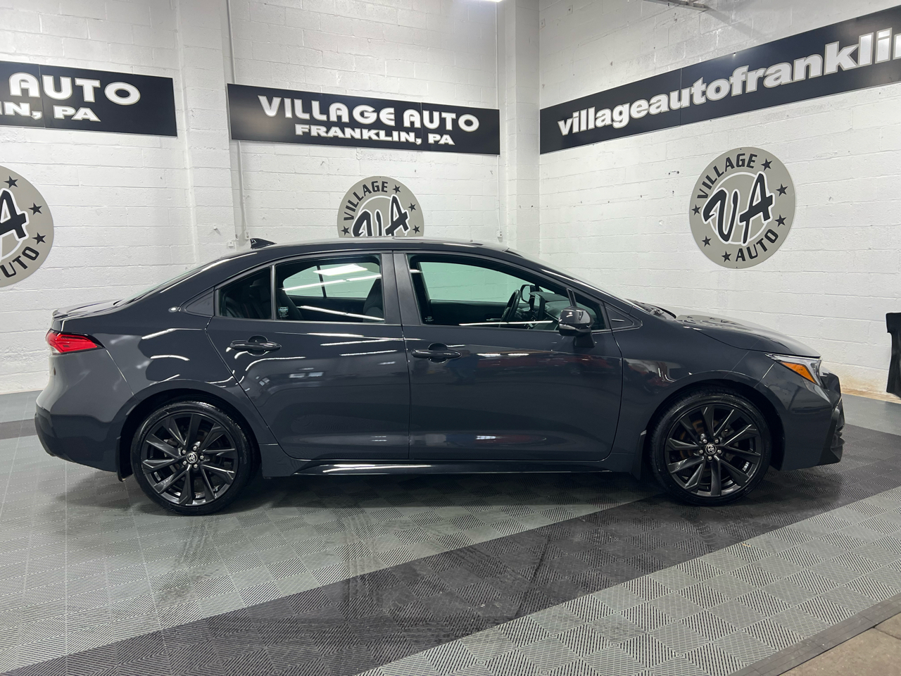 Toyota Corolla SE 4D Sedan 2023