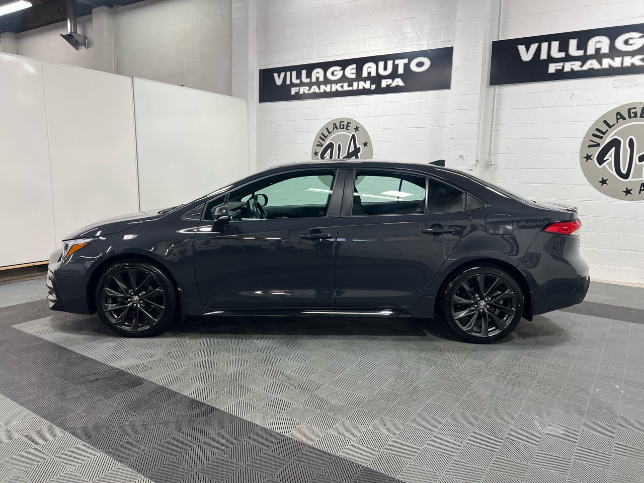 Toyota Corolla SE 4D Sedan 2023