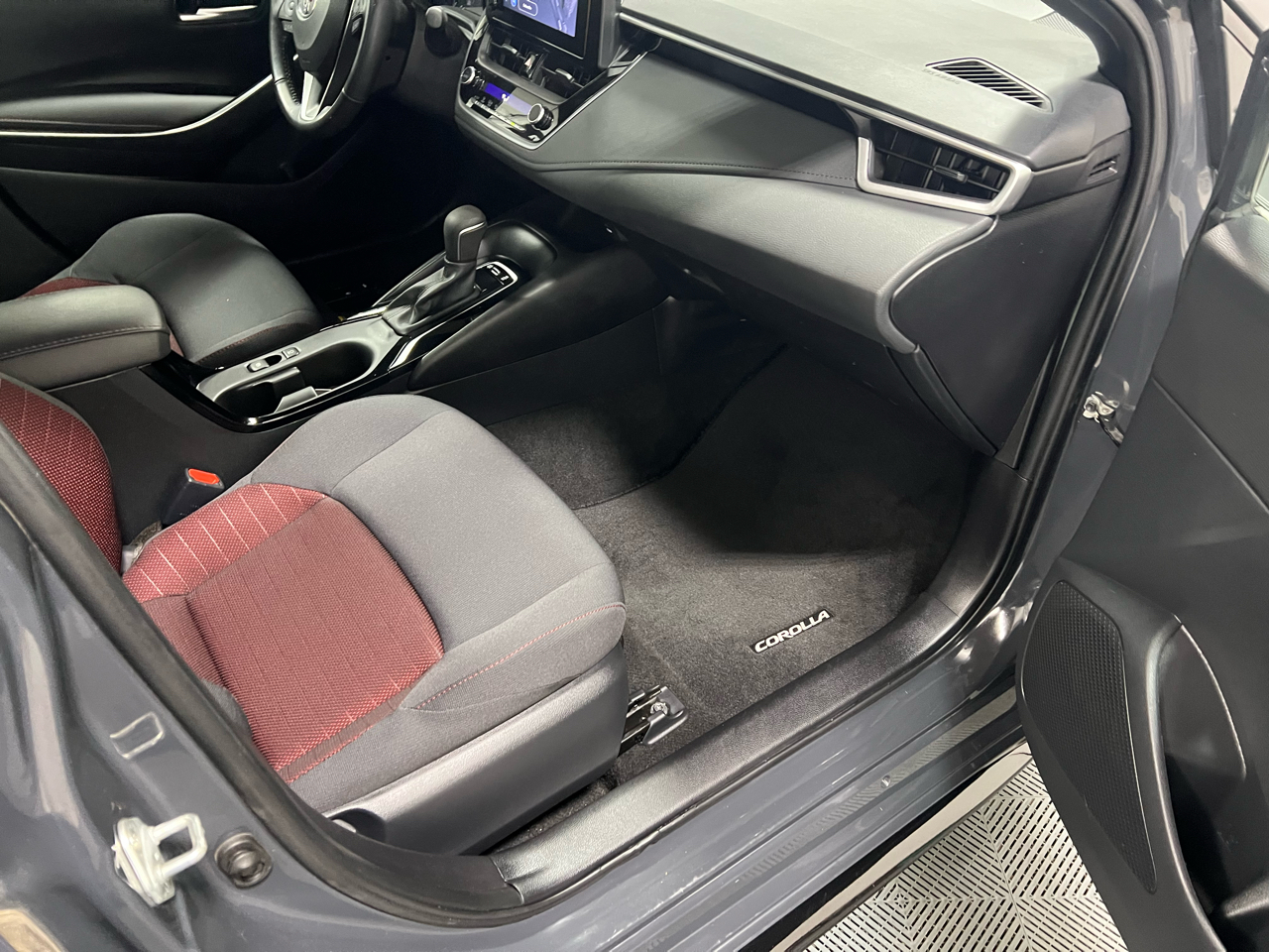 Toyota Corolla SE 4D Sedan 2023