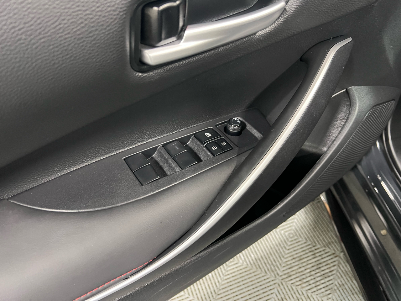 Toyota Corolla SE 4D Sedan 2023