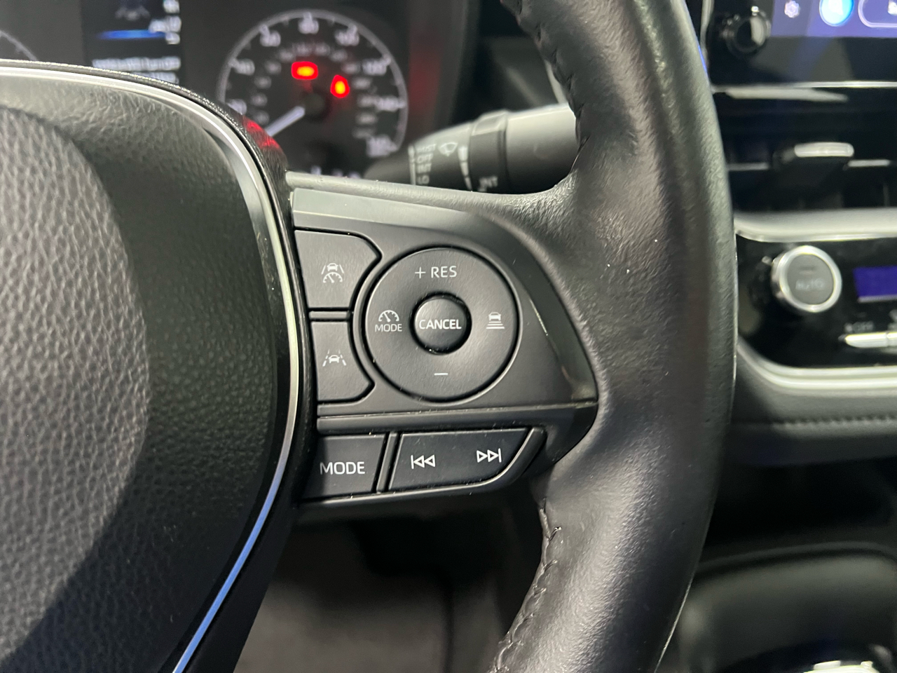 Toyota Corolla SE 4D Sedan 2023