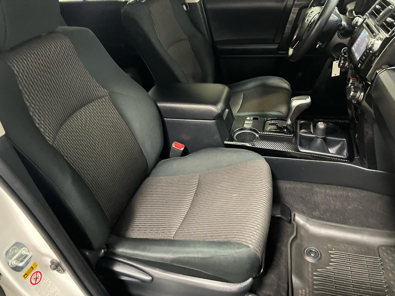 Toyota 4Runner TRD Off Road 4WD (Natl) 2018