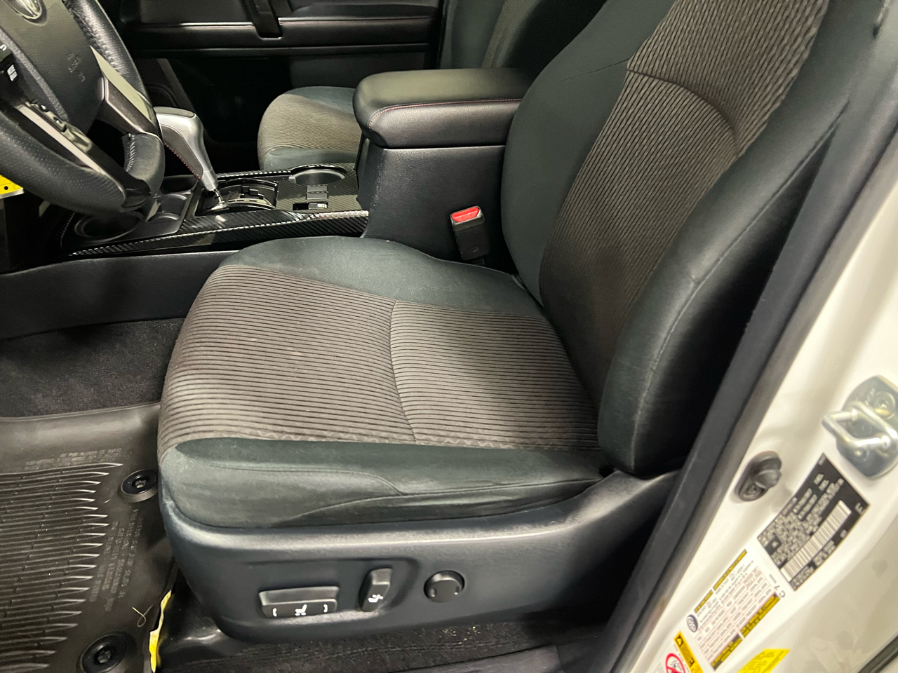 Toyota 4Runner TRD Off Road 4WD (Natl) 2018