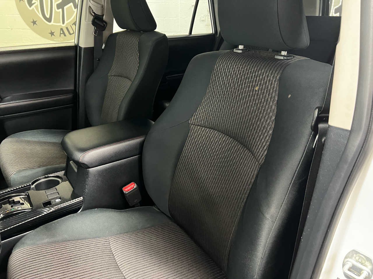 Toyota 4Runner TRD Off Road 4WD (Natl) 2018