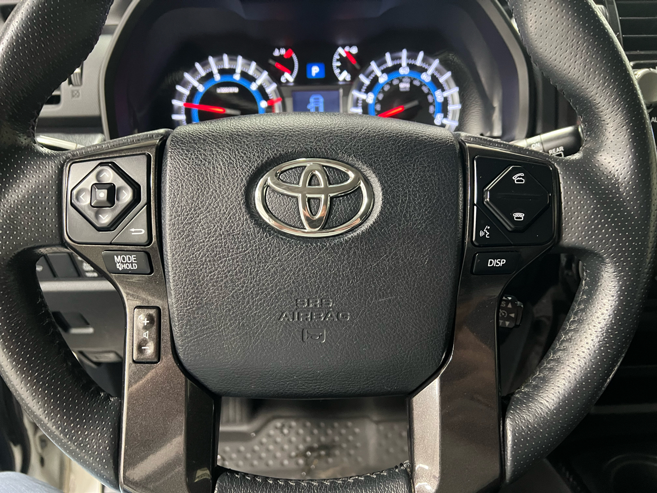 Toyota 4Runner TRD Off Road 4WD (Natl) 2018