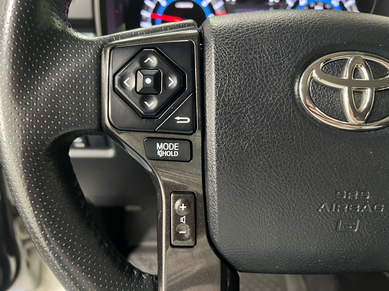 Toyota 4Runner TRD Off Road 4WD (Natl) 2018